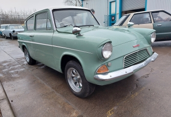 Ford Anglia 105E