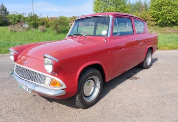 Ford Anglia 105E